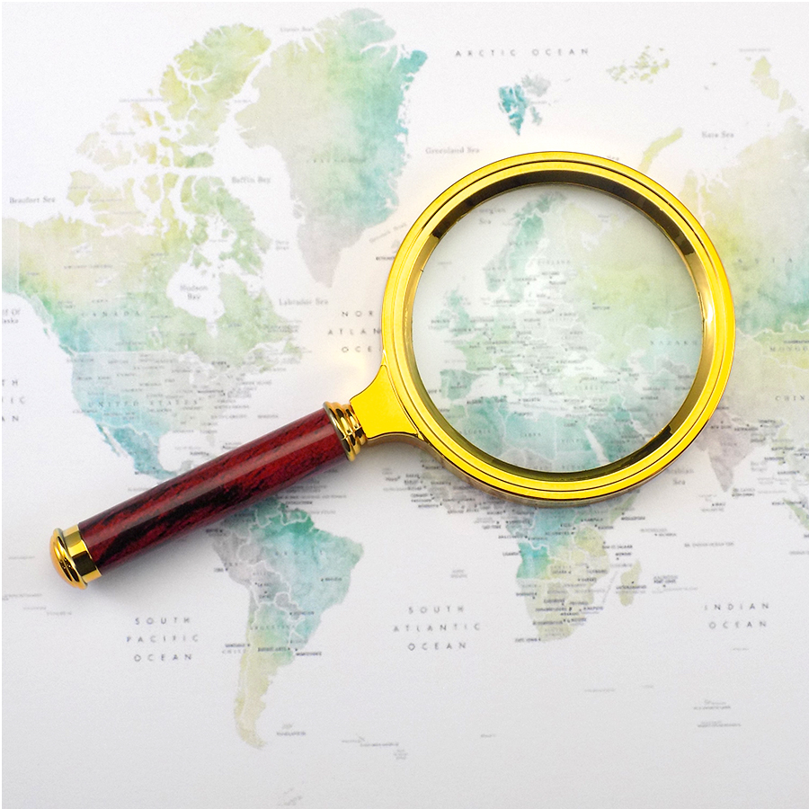 Golden Ring Magnifying Glass